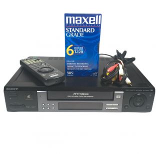Sony Slv - M20hf Vhs Vcr Plus Video Cassette Recorder W/ Remote & Av Cables