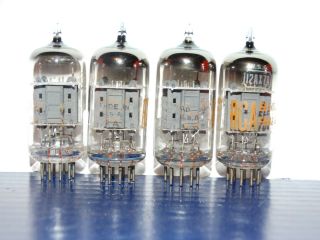 4 X 12ax7a Rca Tubes Short Plates Very Strong Quad Low Noise