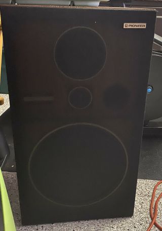 Pioneer CS - G303 3 - Way Floor Speakers w/ 12 