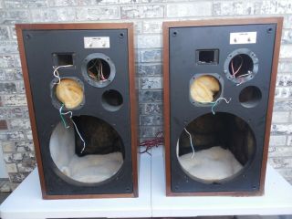Pioneer Hpm - 100 Speaker Cabinets/boxes (local)