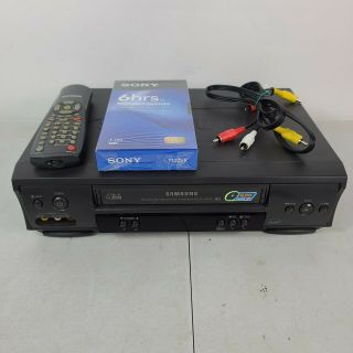 Samsung Vr8160 Vcr Video Cassette Recorder Vhs Player W/ Remote,  Tape,  Av Cord.