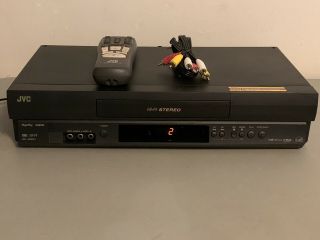 Jvc Vcr Vhs Player Recorder With Oem Remote,  Av Cables Hr - J692u Cleaned
