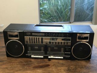 Vintage Fisher Boombox Stereo High Fidelity System Ac/dc Ph - 463,  A Rare Find