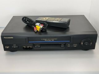 Panasonic Pv - V4611hi - Fi Vhs Vcr Player With Remote And Av Cables
