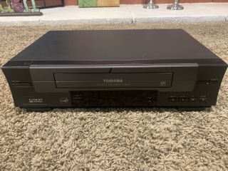 Toshiba W - 512 VHS Player VCR 4 Head WITH REMOTE Video Recorder FULLY 3