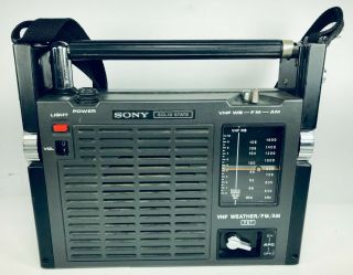 Vintage Sony Tfm - 8100w Vintage Am/fm Radio 3 Band Transistor Made In Japan