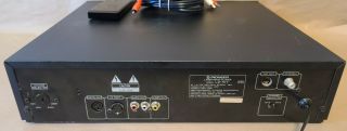 Pioneer LD - 707 Laservision LaserDisc Player W/ CU - 707 OEM Remote - 2