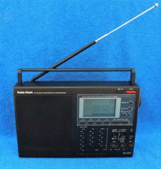 Radio Shack Realistic Dx - 390 Fm St.  /mw (am) /lw/sw/ssb Pll Synthesized