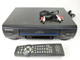 Panasonic Pv - V4022 Omnivision 4 Head Vcr Vhs Player - - Remote Cables