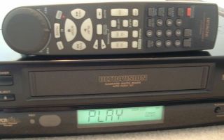 HITACHI UX615 4 - Head HIFI VHS VCR Recorder w/ TUNER,  Factory Remote 3