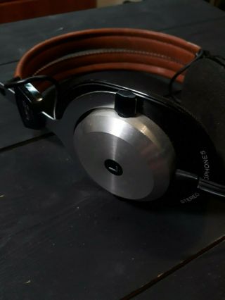 Hitachi Headphones Lo - D Hd - 80