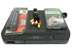 Toshiba Vcr W - 522 Hi - Fi Stereo Vhs Player W/  Remote,  Blank Tape & Cables