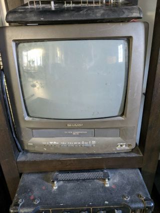 Sharp 13 " Tv Vcr Combo With Remote