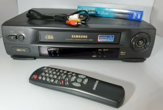 Samsung Vr8060 Vcr 4 Head Hi - Fi Stereo Vhs Player/recorder W/ Remote And Cables