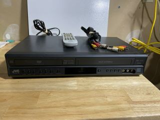 Jvc Hr - Xvc16 Hi - Fi Vcr Vhs Recorder/dvd Player Combo W/ Remote & Cables