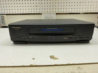Panasonic VCR PV - V4601 4 Head Hi - Fi Stereo Omnivision VHS Recorder VCR 2