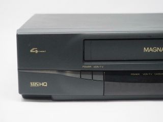 MAGNAVOX VRU242AT01 VHS VCR Player Recorder No Remote 3