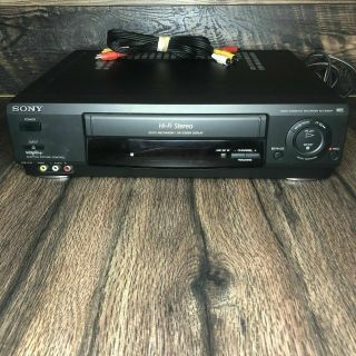 Sony Slv - 688hf Vhs Hi - Fi 4 Head Vcr Plus Video Player Recorder W/ Cables