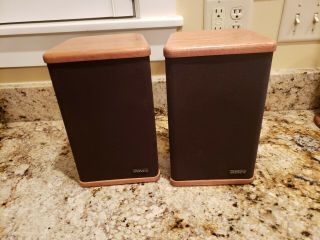 2 Vintage Mini Bookshelf Advent Speakers Hardwood End Caps