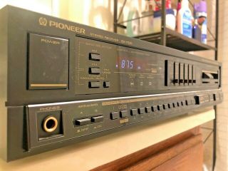 Pioneer Sx - 1100 Stereo Receiver,  Digital Synthesizer Tunning 5 Band Equalizer
