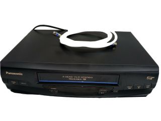 Panasonic Pv - V4540 Vcr Vhs Player Recorder 4 Head Omnivision No Remote