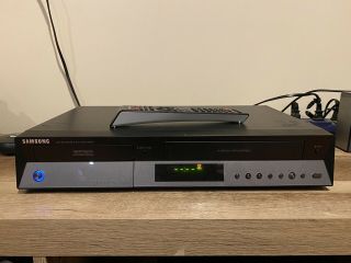 Samsung Dvd - V3500 Vhs Vcr/dvd Combo Player Vhs Recorder Dual Deck With Remote