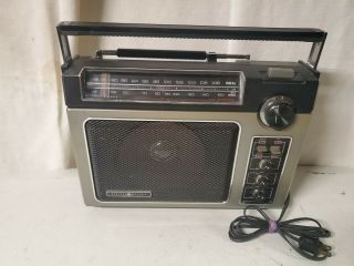 Vintage General Electric Am/fm 2 Band Silver Black Radio Model 7 - 2880a