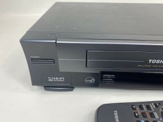 Toshiba W - 512 VHS Player VCR 4 Head Hi - Fi Stereo Video Recorder w/ Remote 3