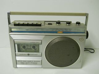 Ge General Electric Am/fm Radio Cassette Recorder 3 - 5245a Boom Box Ghettoblaster