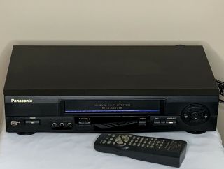 Panasonic PV - V4611 VHS VCR 4 Head Hi - Fi Video Cassette Recorder W Remote 2