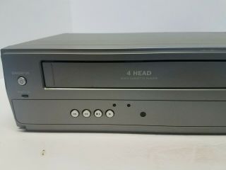 MAGNAVOX MODEL DV - 200MW8 DVD VCR VHS VCP PLAYER COMBO 4 HEAD GREAT 2