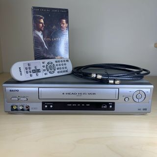 Sanyo Vwm - 900 4 Head Hi - Fi Stereo Vcr Vhs Player W/ Remote & Tape
