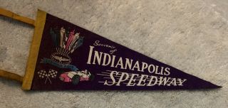 Vintage 1960’s Indianapolis 500 Speedway Racing Pennant 500 Mile Race Souvenir
