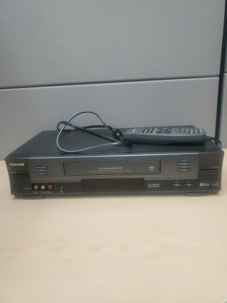 Toshiba W - 614r Vhs 4 Head Vcr Hi - Fi Video Cassette Recorder Player With Remote