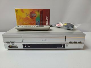 Esa Vcr Vhs Player Video Cassette Recorder Model Evcm421 With Remote & Cables