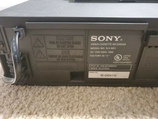 Sony SLV - N51 VCR VHS Player With Remote & Blank Tape Hi - Fi Stereo 2