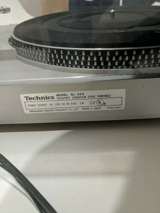 Technics SL - 220 Frequency Generator Servo Automatic Turntables and Dust Covee 3
