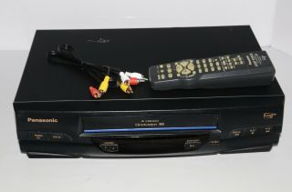 Panasonic Pv - V4020 Vhs Vcr Player Recorder With Remote -
