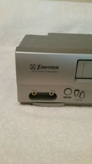 Emerson VCR VHS Player 19 Micron DA - 4 Head Digital No Remote Model No.  EWV404 2