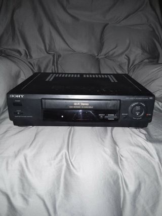 Sony Slv - 678hf Vhs/vcr Good Video Cassette Player - No Remote