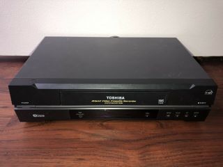 Toshiba W - 422 Vcr 4 Head Hifi Vhs Video Cassette Recorder Player
