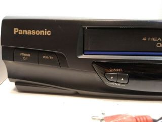Panasonic PV - V4520 VCR VHS Player Recorder 4 Head Omnivision No Remote 2