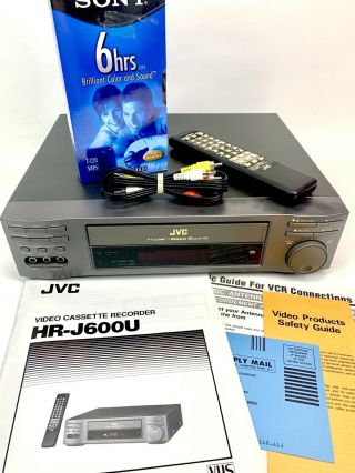 Jvc Video Cassette Recorder Hr - J600u,  Vcr W/ Remote,  A - V Cables & Vhs Tape