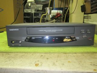Daewoo DV - T5DN VCR 4 Head VHS Video Cassette Player Recorder No Remote 2