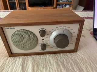 Henry Kless Radio Am/fm Tivoli Audio Model One Great Sound With Cherry Wiid Case