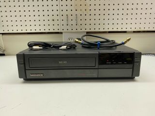 Magnavox Vr3410at01 Vhs Vcr Tape Player/recorder W/cords