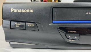 Panasonic PV - V4520 VCR VHS Player Omnivision 4 Head HI - FI Stereo W/ Remote & AV 2