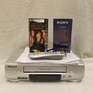 Panasonic PV - V4523S - K VCR VHS Player Recorder 4 Head Hi - Fi Stereo 2