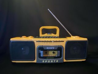 Vtg Sony Sports Yellow Am/fm Stereo Cassette Corder Cfs - 930 Boom Box Radio