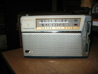 Vintage Crown Tr - 802 Am/sw 8 Transistor Radio Japan Leather Case Short Wave & Am